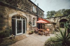 Bank Close House care home Chesterfield - Patio