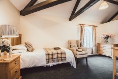 Bank Close House care home Chesterfield - Bedroom